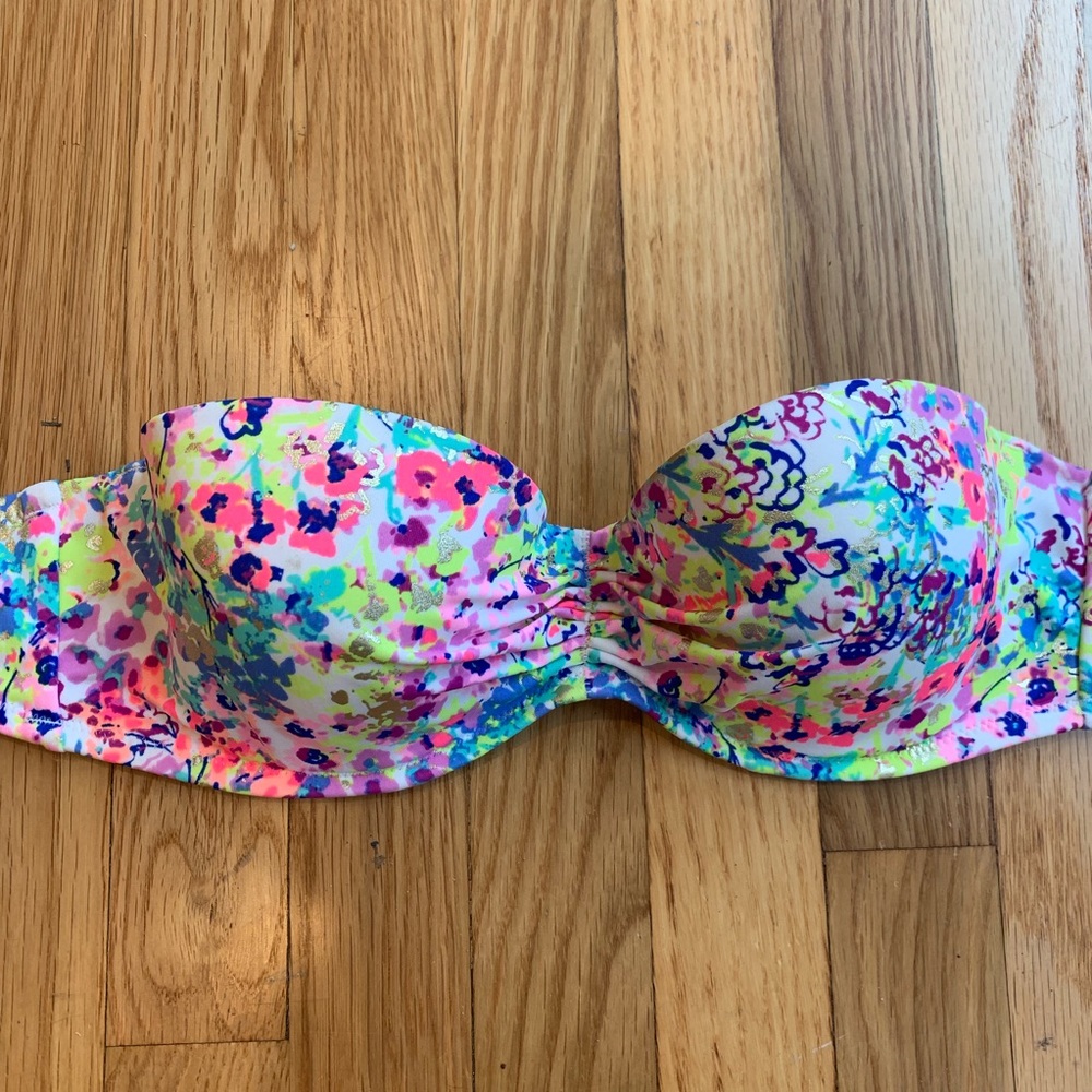 VS STRAPLESS TOP - Picture 2 of 5